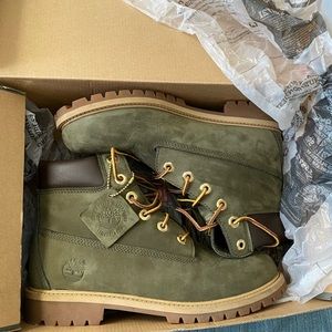 ❌SOLD❌Timberlands juniors